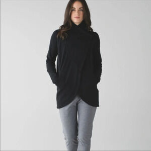 Lululemon Athletica That’s a Wrap Jacket